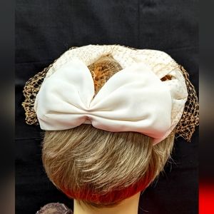 Ivory Bow Juliet Cap, Vintage 50's 60's